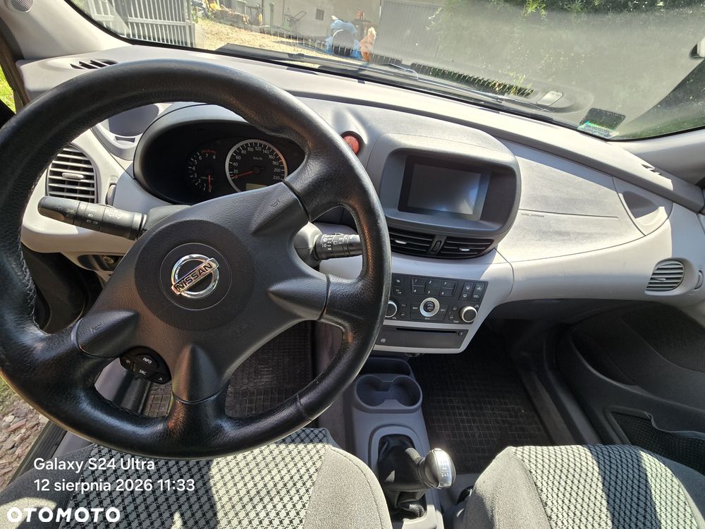 Nissan Almera Tino - 7