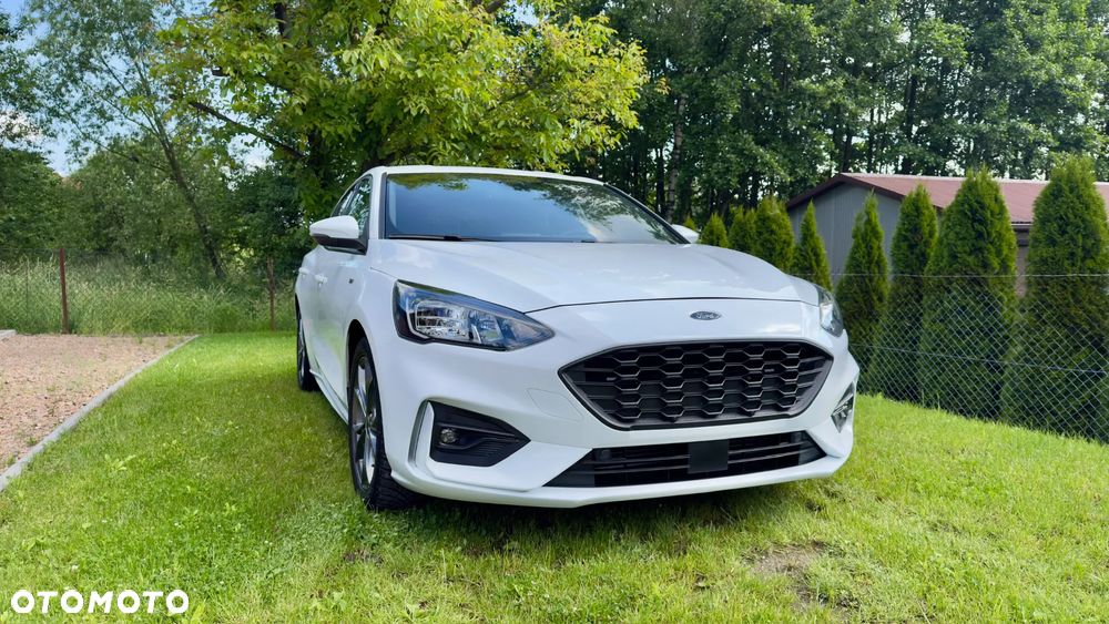 Ford Focus 1.0 EcoBoost mHEV ST-Line - 1