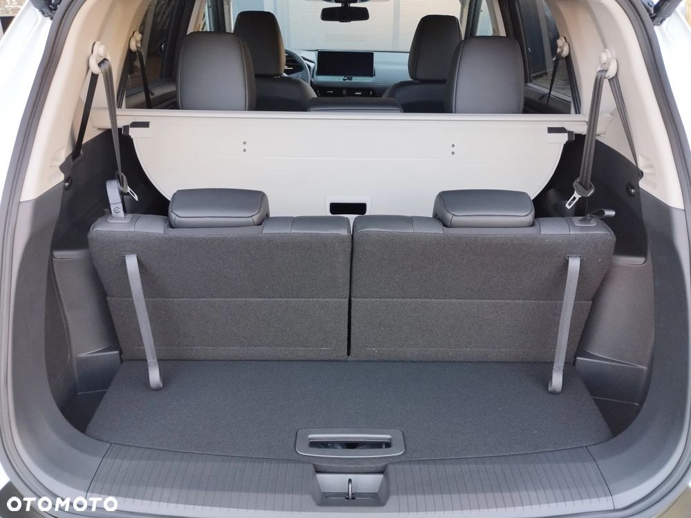 Nissan X-Trail 1.5 VC-T e-POWER N-Trek e-4ORCE 7os - 17