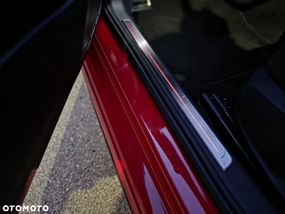 Volkswagen Golf 2.0 TSI BMT GTI - 36