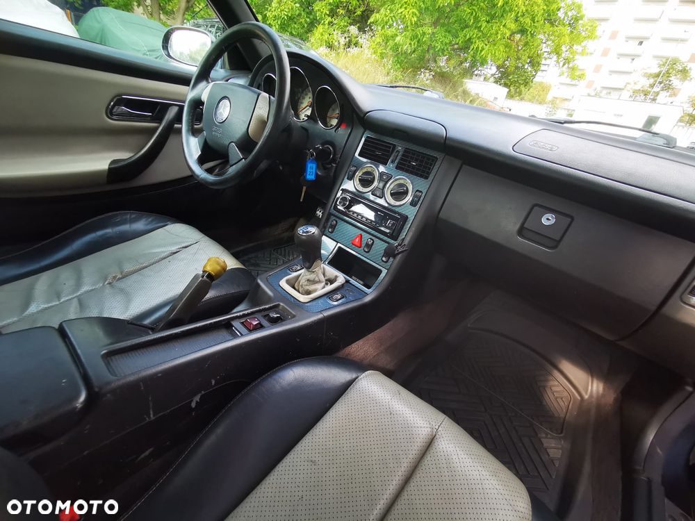 Mercedes-Benz SLK - 14