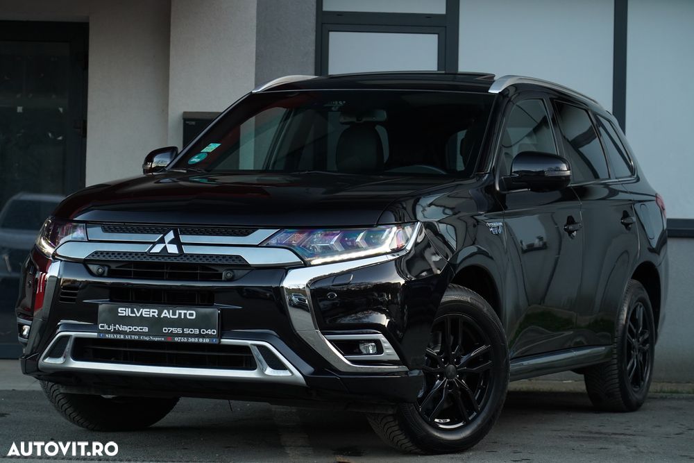 Mitsubishi Outlander PHEV 2.4 L 4X4 Instyle+ - 20