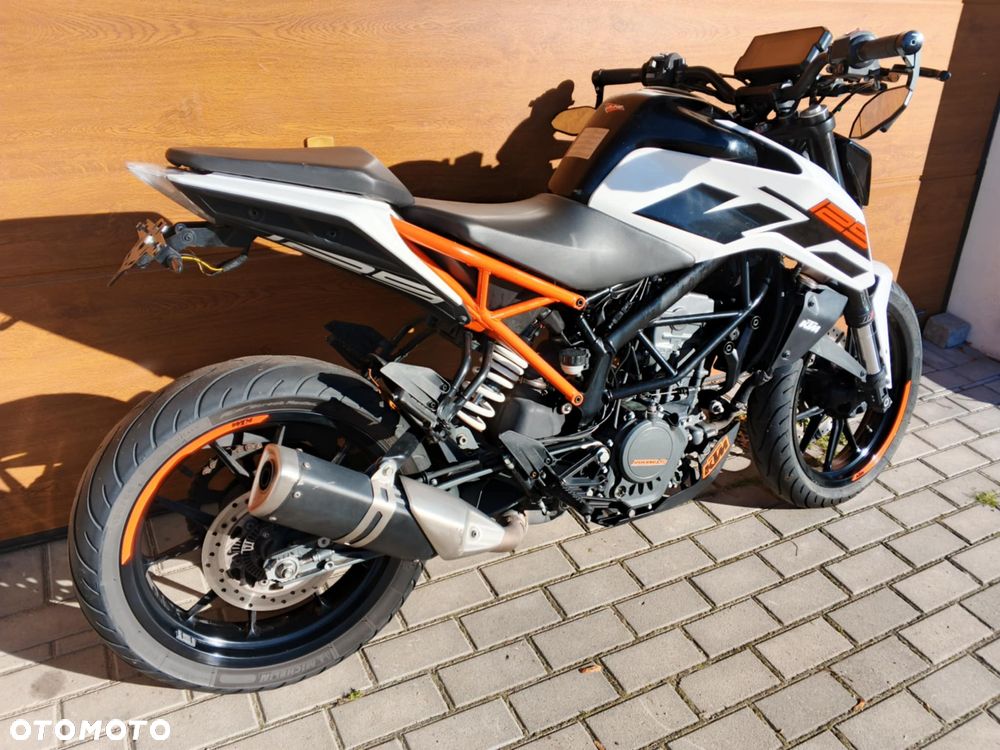 KTM Duke - 5