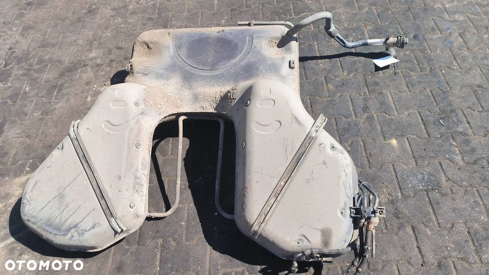 Zbiornik paliwa 4E0201135 Audi A8 D3 - 4