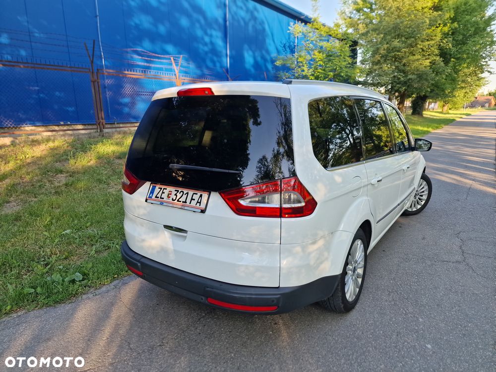 Ford Galaxy 2.0 TDCi DPF Titanium - 14