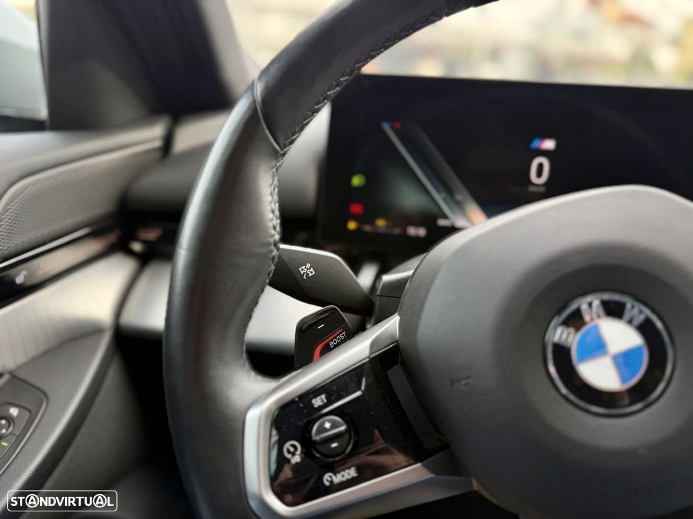 BMW 520 d Pack Desportivo M - 20