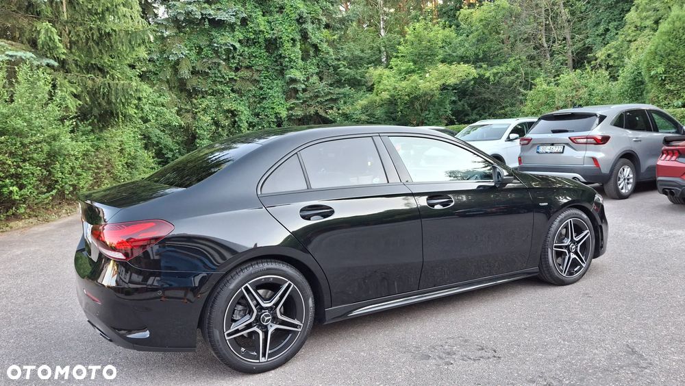 Mercedes-Benz Klasa A 200 Edycja specjalna 7G-DCT - 27