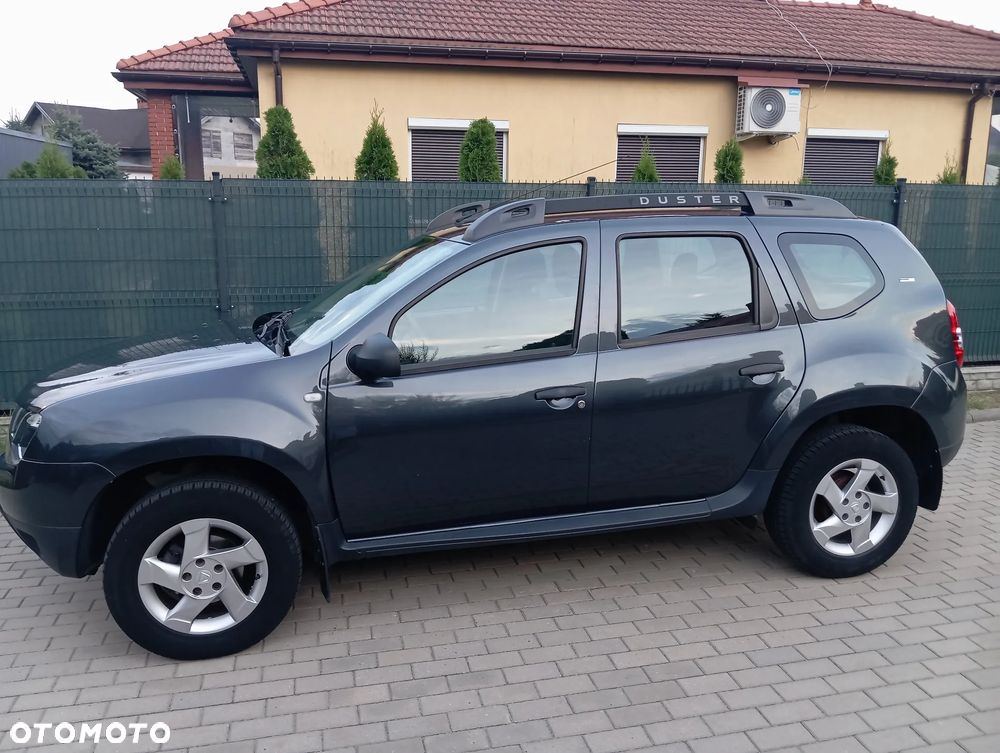 Dacia Duster 1.6 SCe Laureate S&S - 13