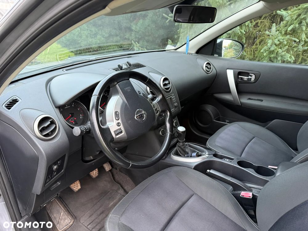 Nissan Qashqai - 24