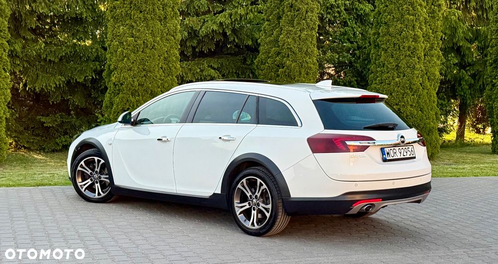 Opel Insignia - 12