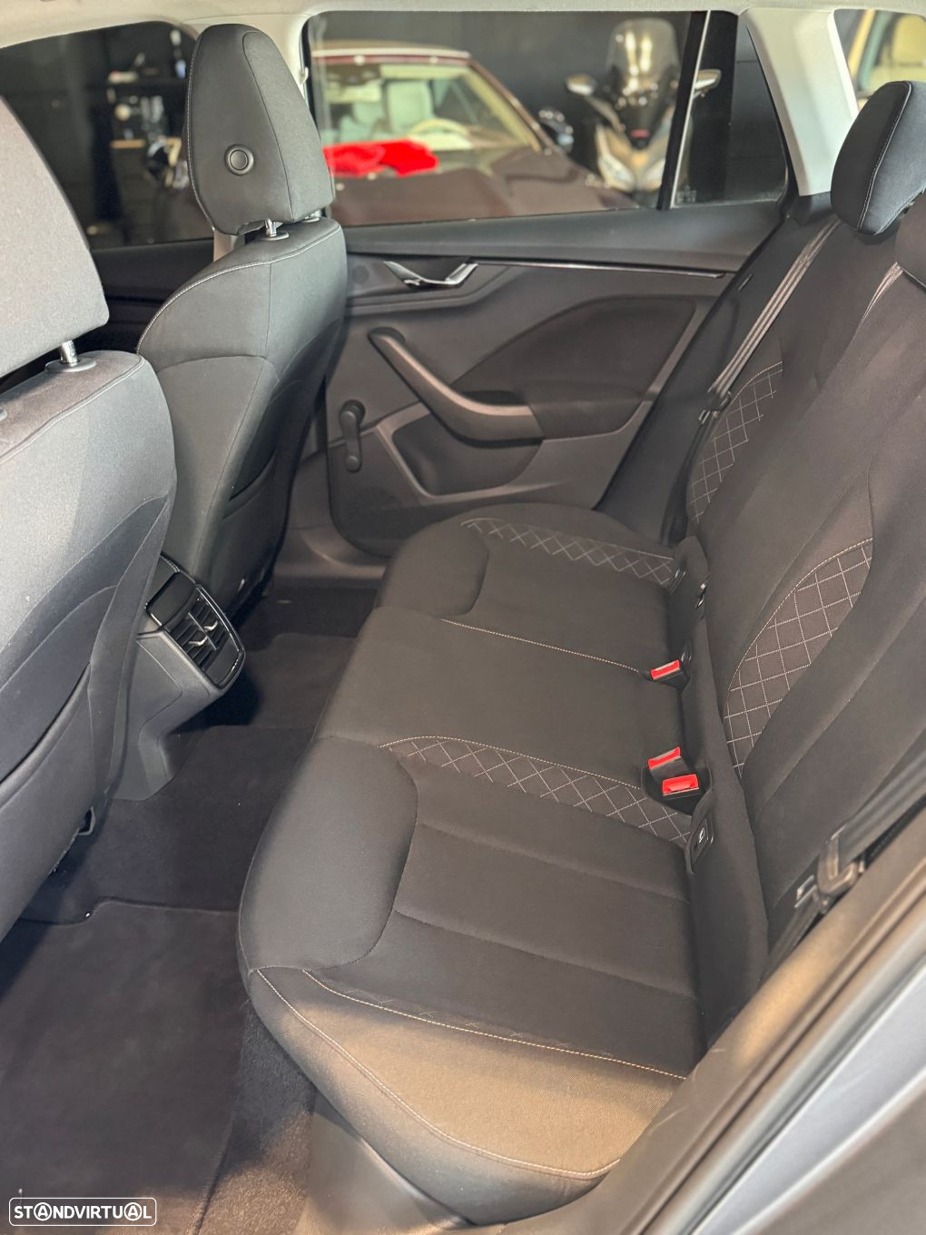 Skoda Kamiq 1.0 TSI DSG - 45