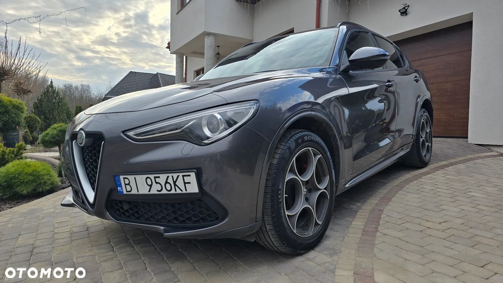 Alfa Romeo Stelvio 2.0 Turbo TI Q4 - 1