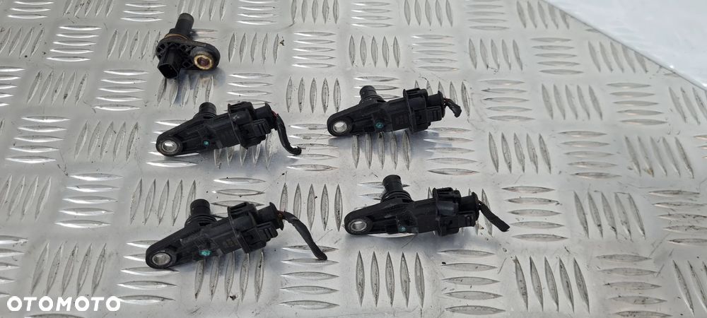 Chevrolet Captiva 3.2 Czujnik Wału Wałka Rozrządu - 2