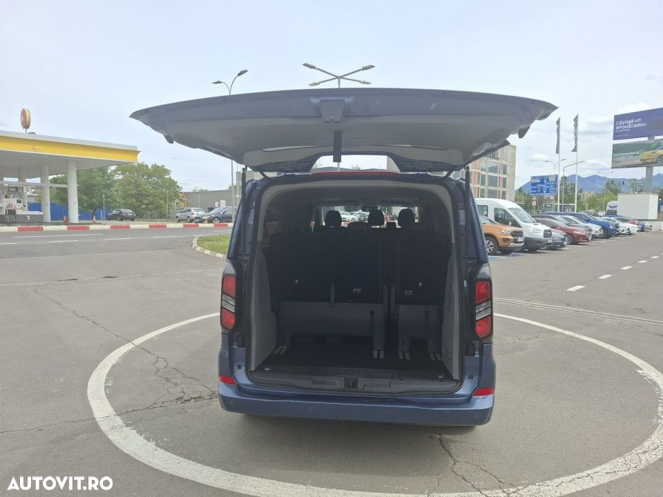 Ford Tourneo Custom - 4