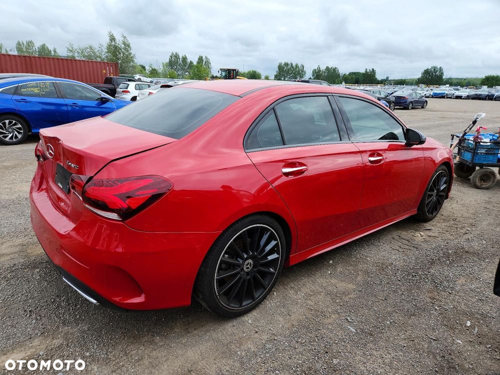 Mercedes-Benz Klasa A 250 4-Matic AMG Line - 3