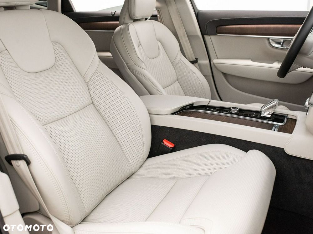 Volvo S90 B6 B AWD Inscription - 32