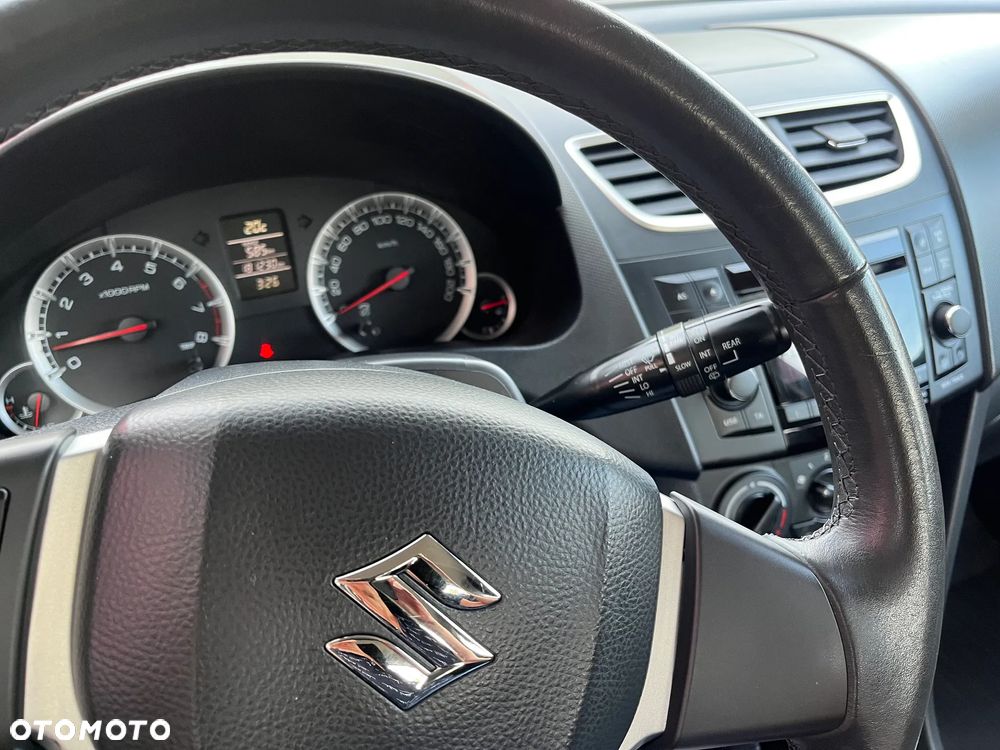 Suzuki Swift 1.2 Club - 13