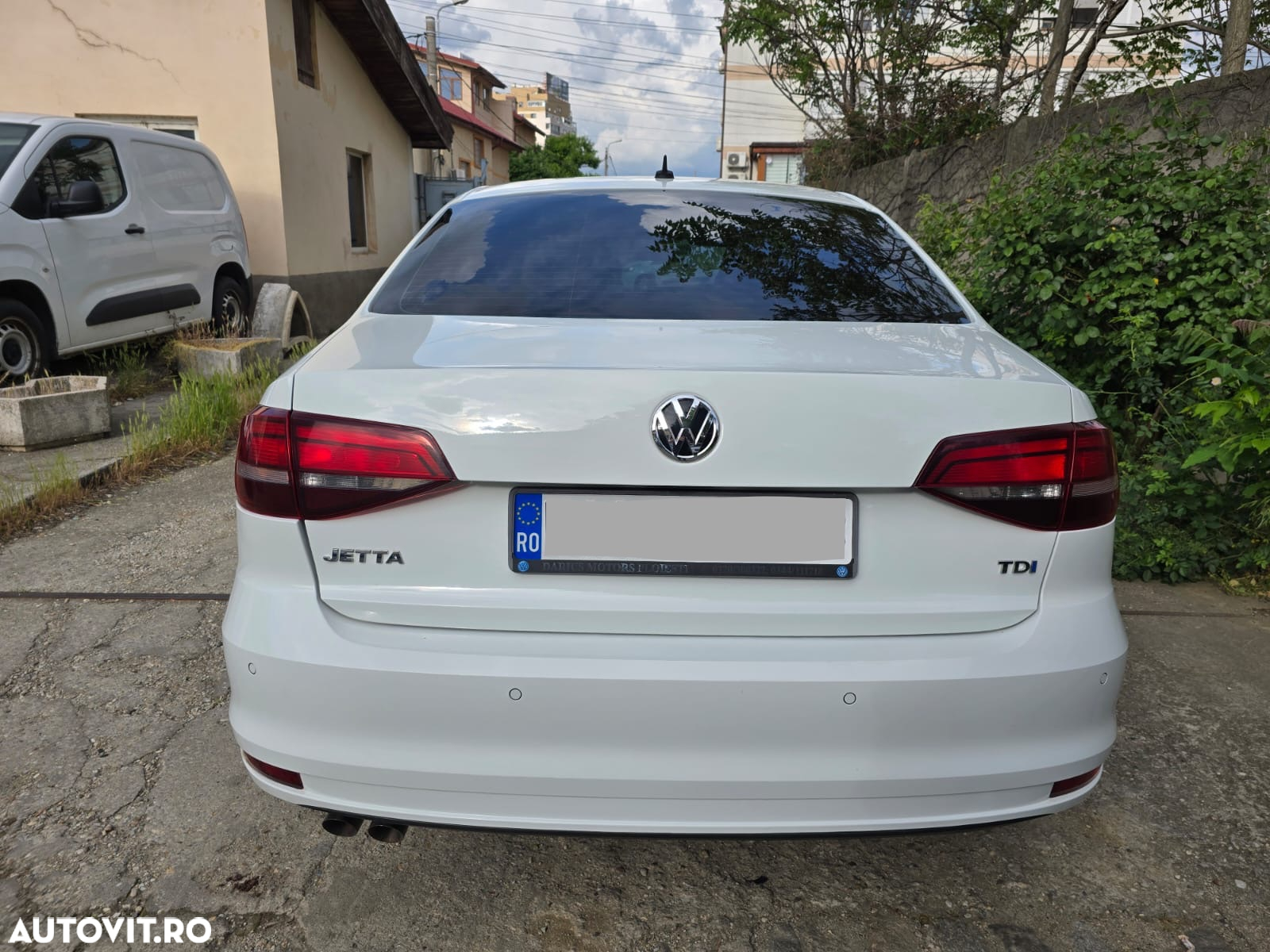 Volkswagen Jetta 2.0 TDI Comfortline - 13
