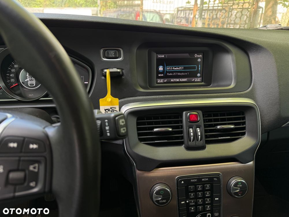 Volvo V40 Cross Country D3 Drive-E SCR Momentum - 20