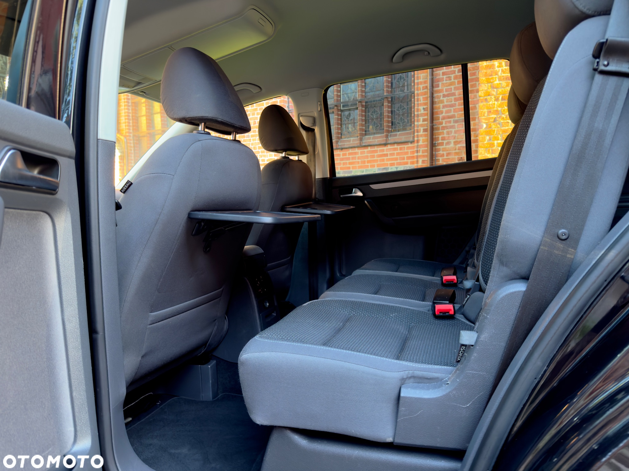 Volkswagen Touran 1.6 TDI DPF BlueMotion Technology DSG Comfortline - 12