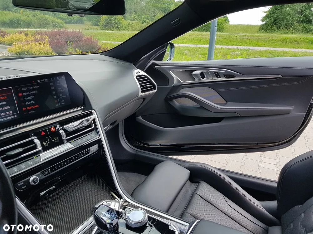 BMW Seria 8 - 30