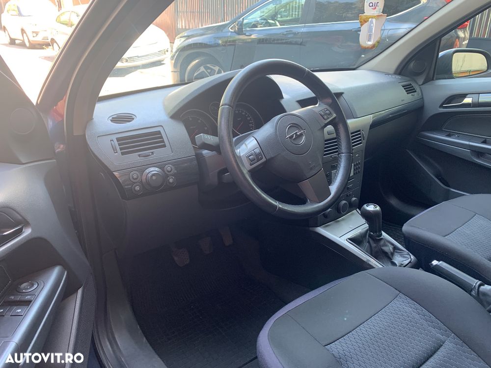 Opel Astra 1.7 CDTi Cosmo - 5