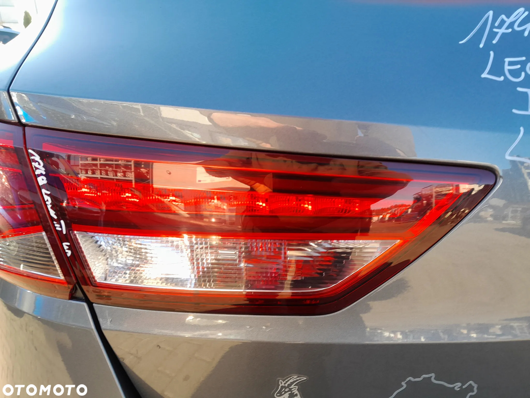 SEAT LEON III LAMPA LEWA TYLNA LEWY TYŁ W KLAPE LED KOMBI - 2