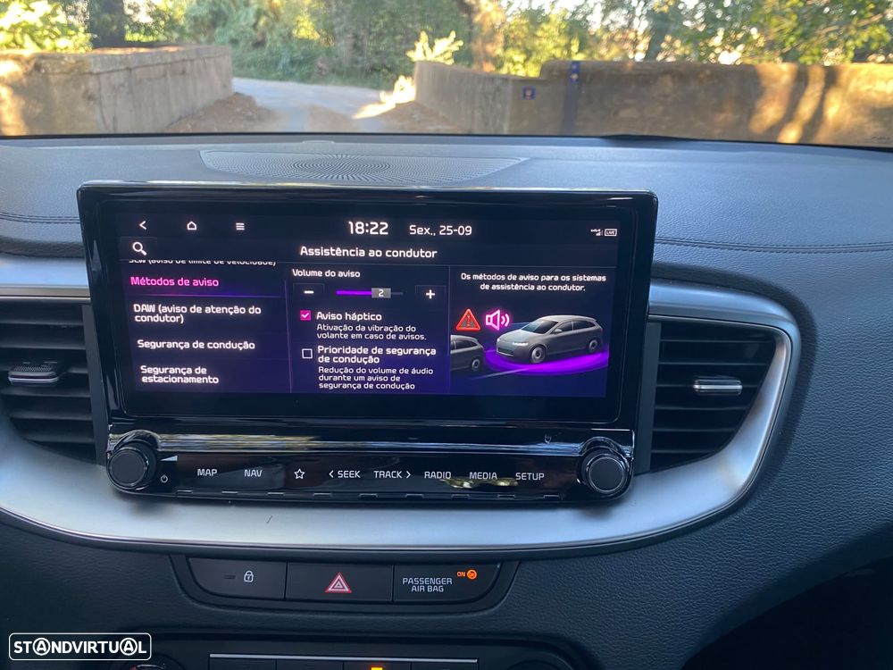 Kia XCeed 1.0 T-GDi Dynamic - 27
