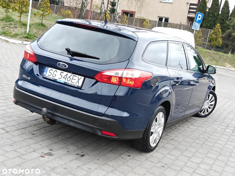 Ford Focus 1.6 TDCi Ambiente Start - 4