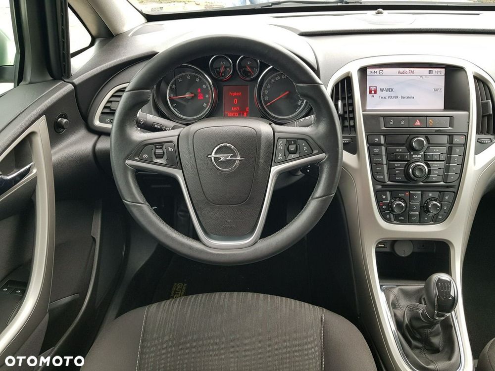 Opel Astra - 13