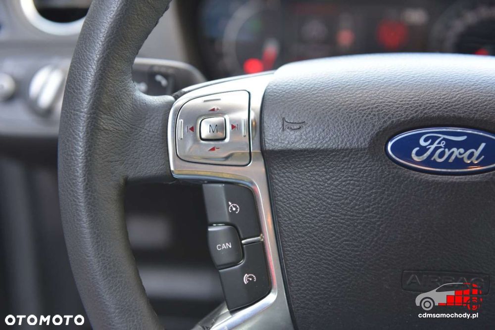 Ford Galaxy - 31