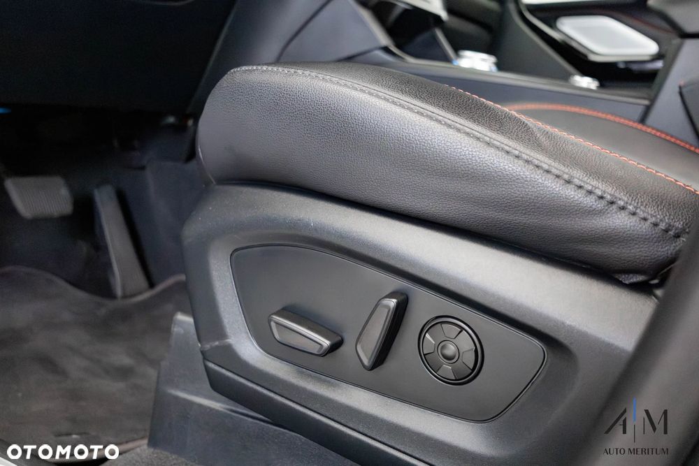 Ford Explorer 3.0 EcoBoost PHEV 4WD ST-Line - 24