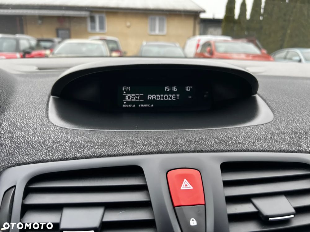 Renault Megane 1.6 16V 110 Dynamique - 15