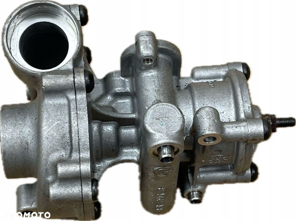 BMW S1000RR POMPA OLEJU I WODY 8569196 - 3
