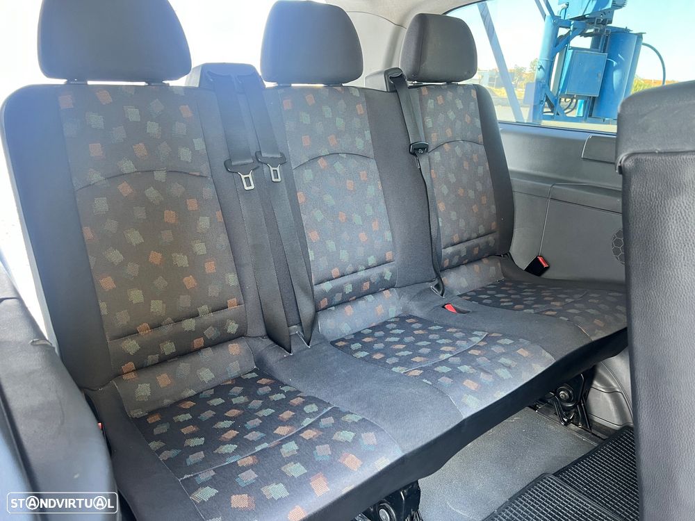 Mercedes-Benz Vito 111 CDi/32 9L Compacto - 8