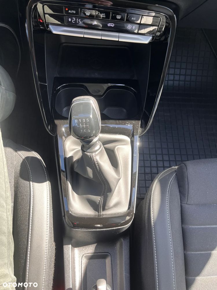 Citroën C3 1.2 T Max - 16