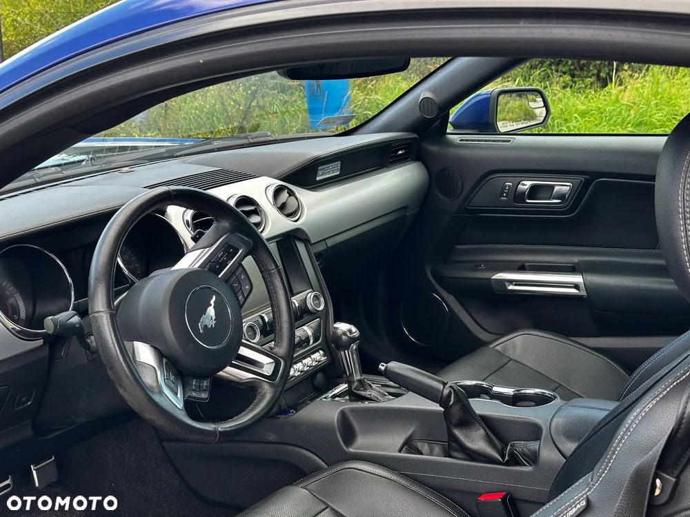 Ford Mustang 2.3 EcoBoost - 11