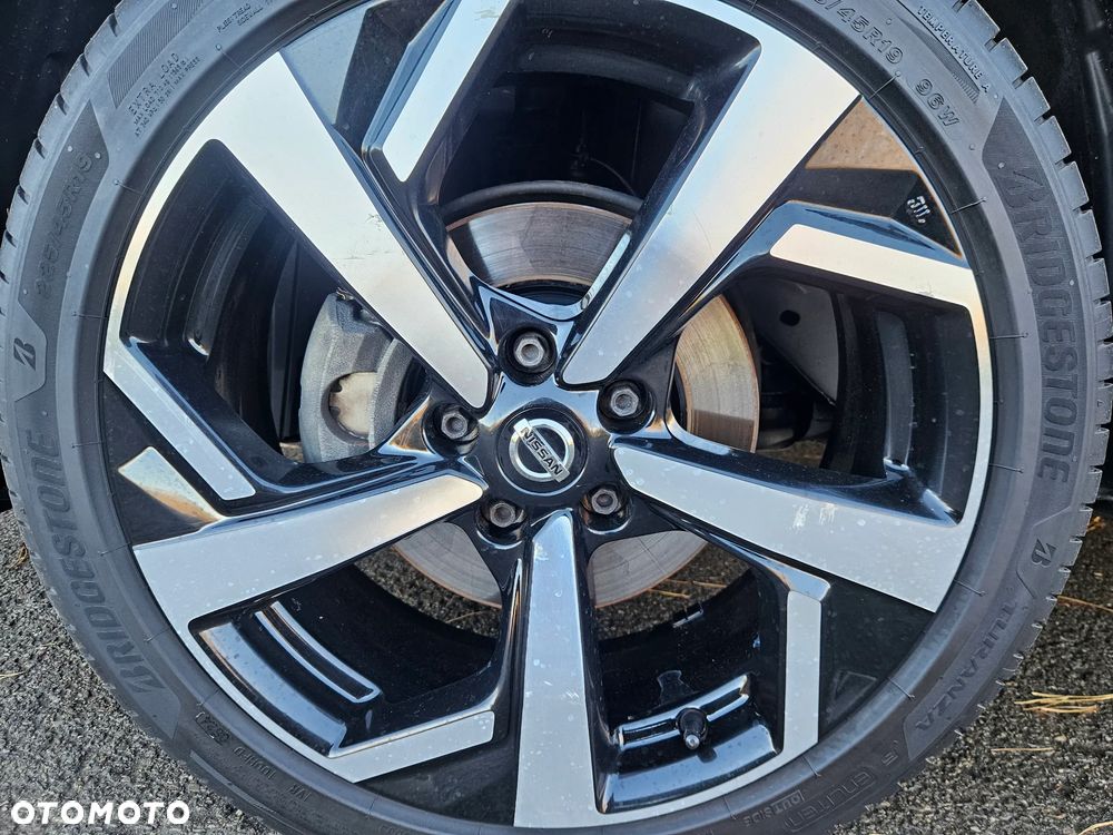 Nissan Qashqai 1.6 DIG-T Tekna - 17