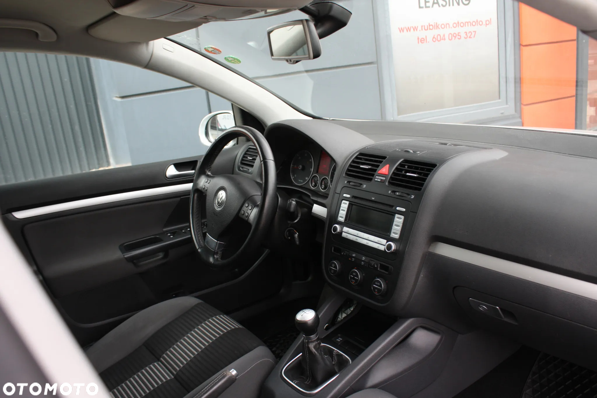 Volkswagen Golf 1.9 TDI Comfortline - 28