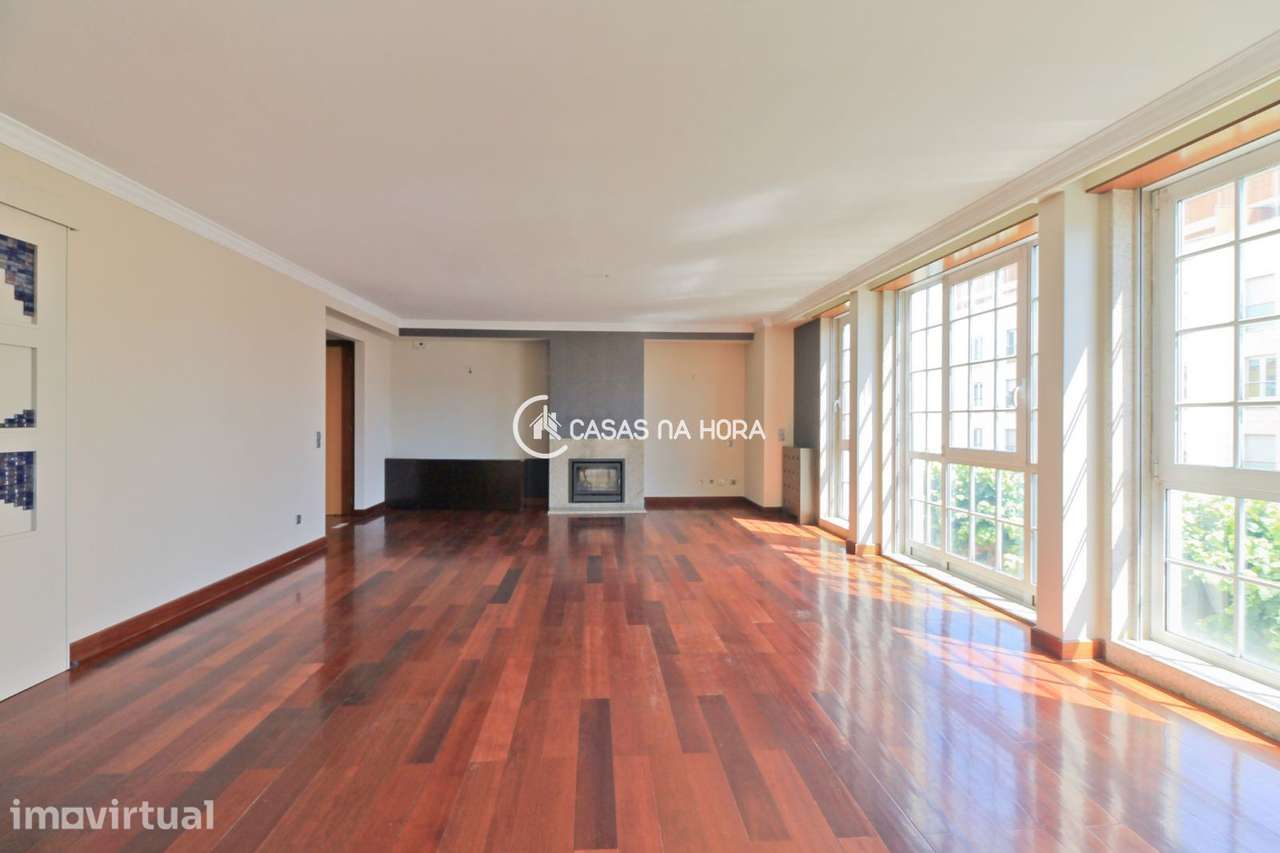 T5 Condominio Fechado Arc Brito | 3 suítes | Duplex - Grande imagem: 2/30
