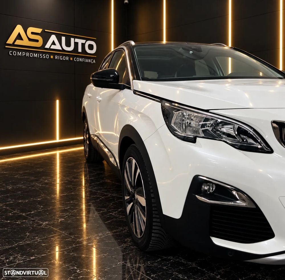 Peugeot 3008 PureTech 130 Stop & Start GPF EAT8 Allure - 5