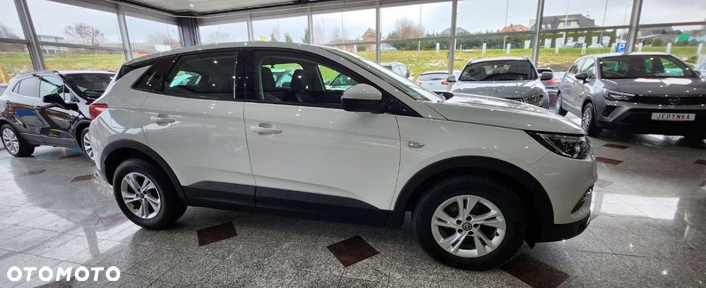 Opel Grandland X - 16