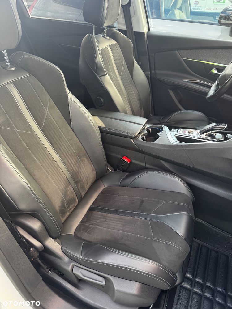 Peugeot 5008 2.0 BlueHDI Crossway S&S EAT8 - 26