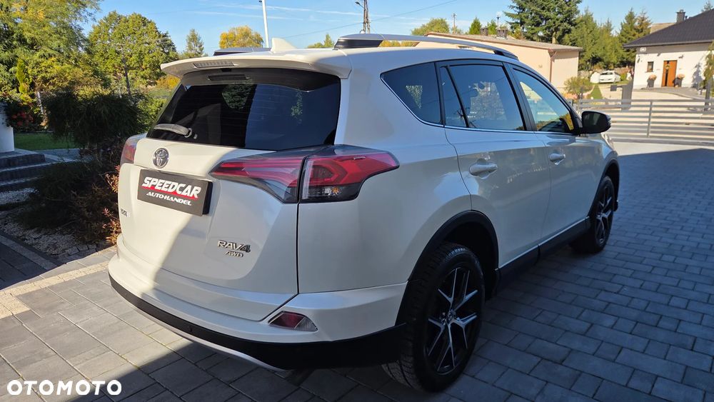 Toyota RAV4 2.0 Premium 4x4 MS - 11