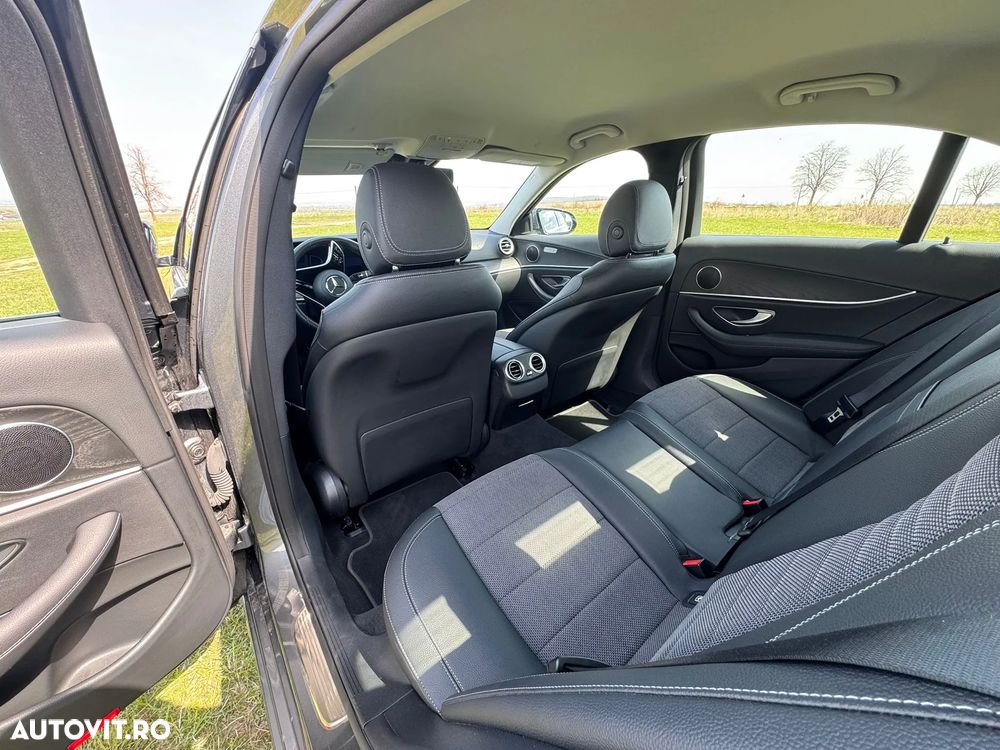 Mercedes-Benz E 220 d 9G-TRONIC - 9