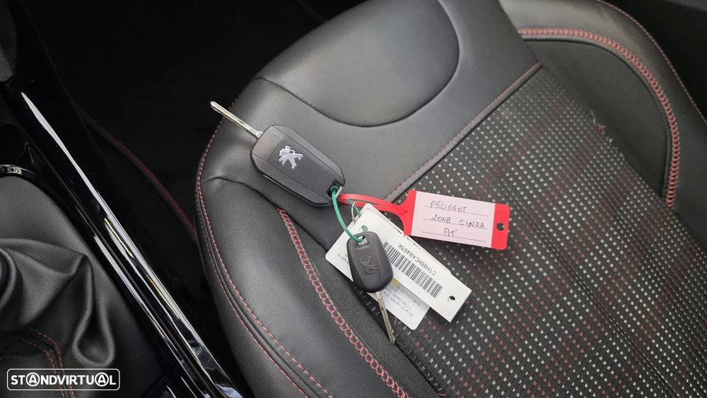 Peugeot 2008 1.6 BlueHDi GT Line - 50