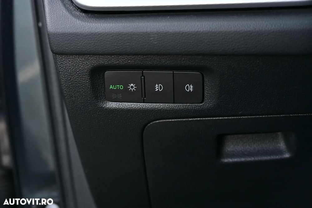 Skoda Octavia 2.0 TDI DSG Style - 19