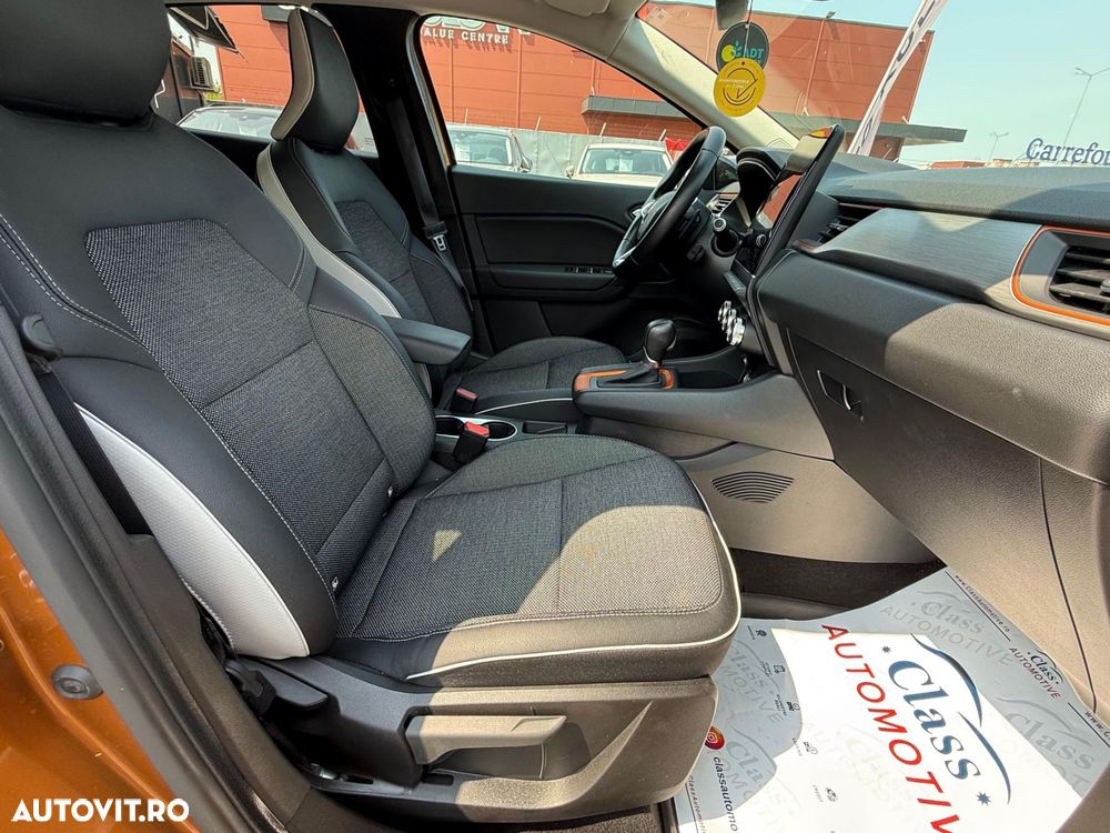 Renault Captur - 26