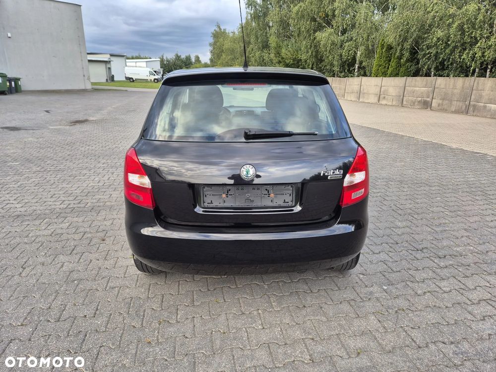 Skoda Fabia - 6