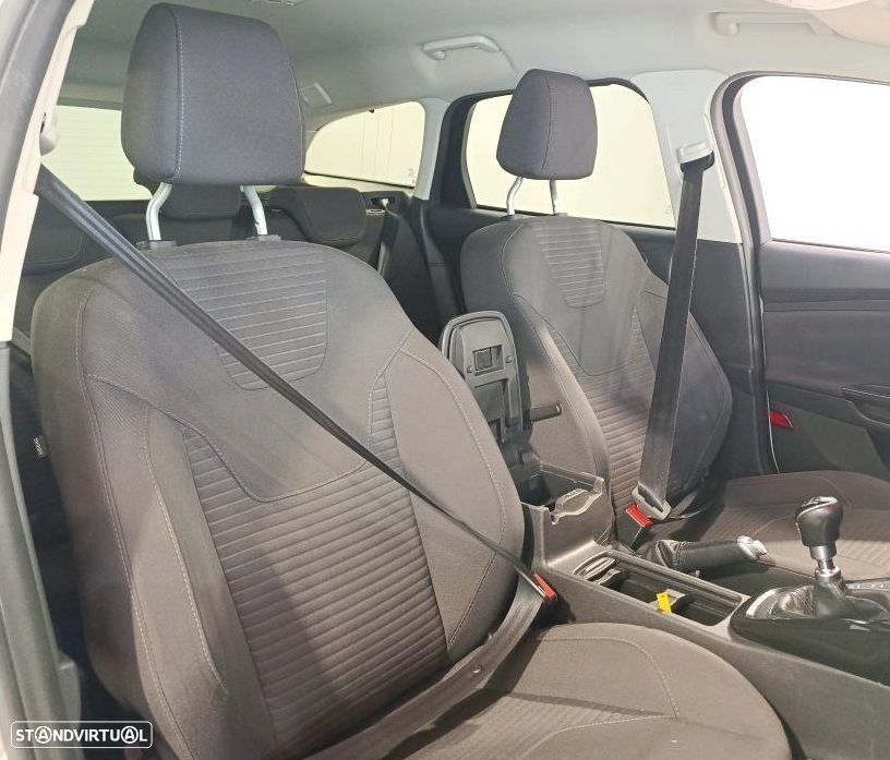Ford Focus SW 1.5 TDCi Titanium - 5